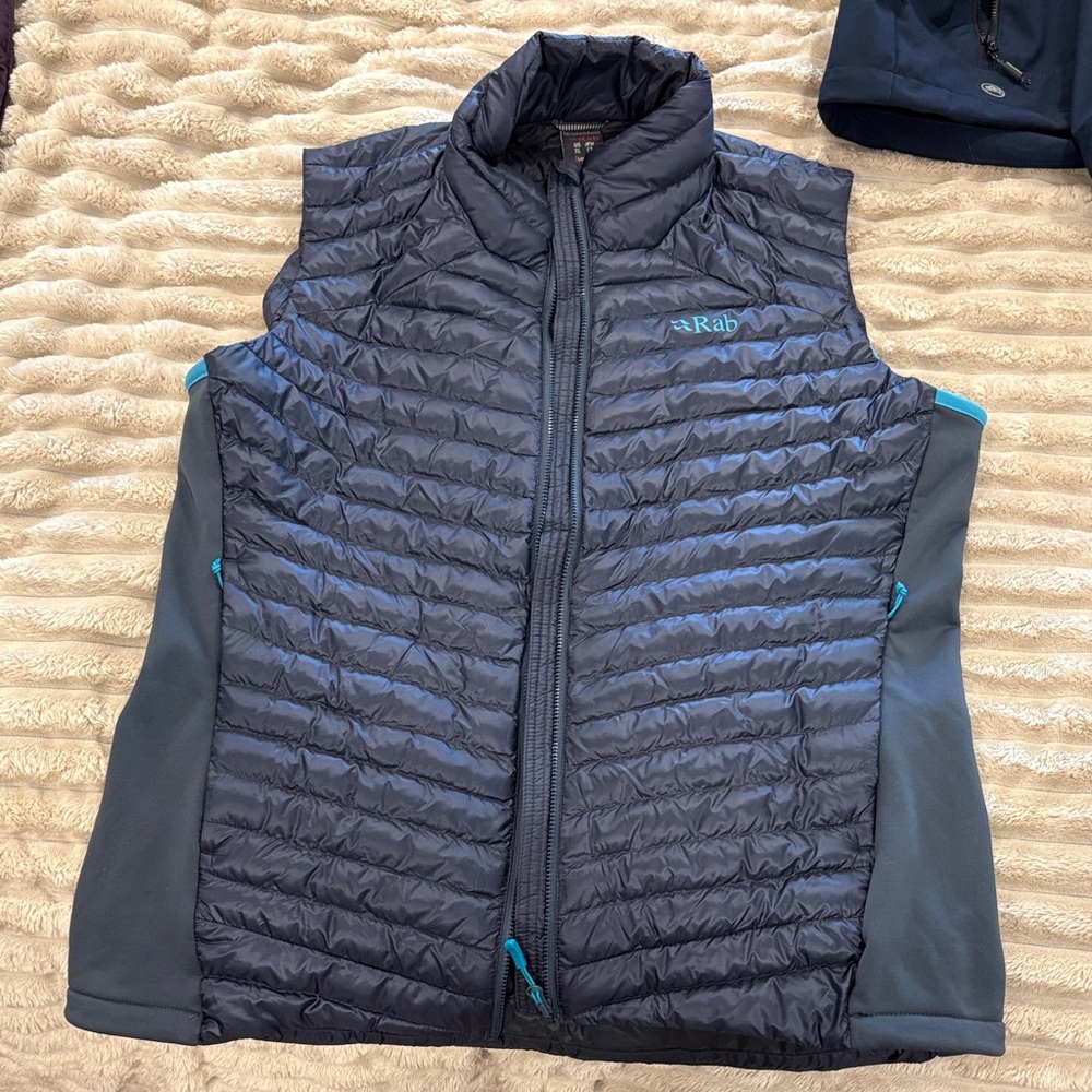 Rab Women's Navy Puffer Jacket